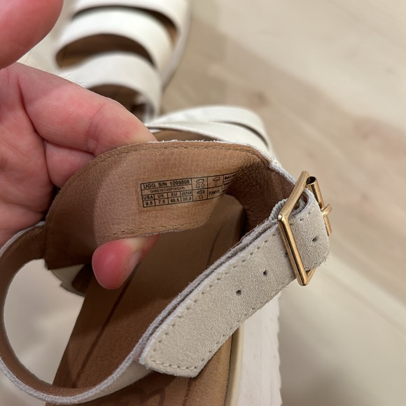 UGG braelyn platform sandal in white size 9.5 - Picture 12 of 12